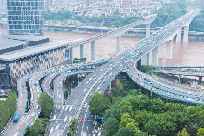 桥梁车流延时