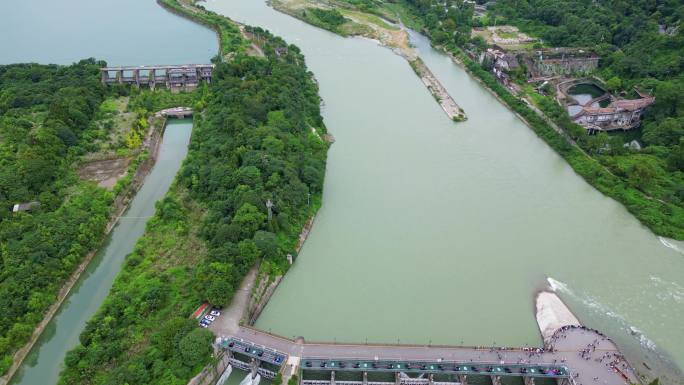 都江堰景区宝瓶口、鱼嘴分水堤、飞沙堰航拍