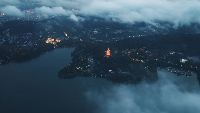 云海中的雷峰塔 - 4K