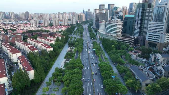 4K原素材-航拍上海浦东新区世纪大道