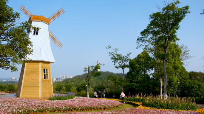 4K环山风车花园公园