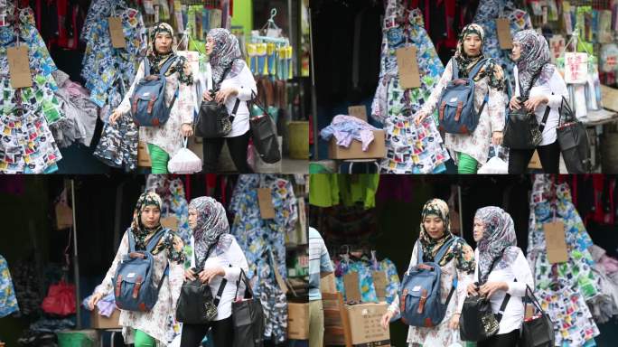 两个购物的阿拉伯女人