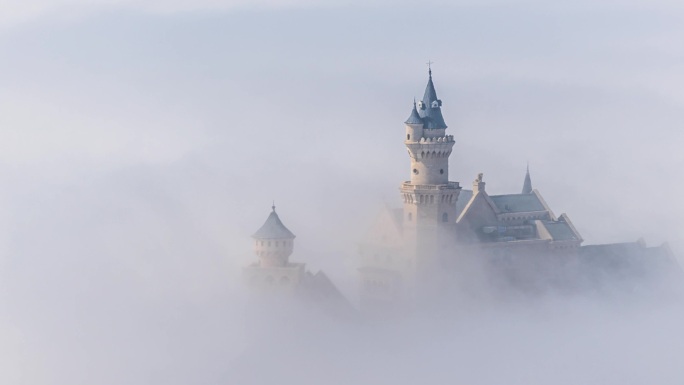 城堡云海