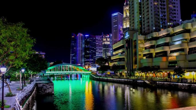 新加坡的天际线夜景大高楼船