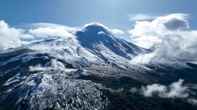 智利巴塔哥尼亚瓦拉斯港的奥索尔诺火山