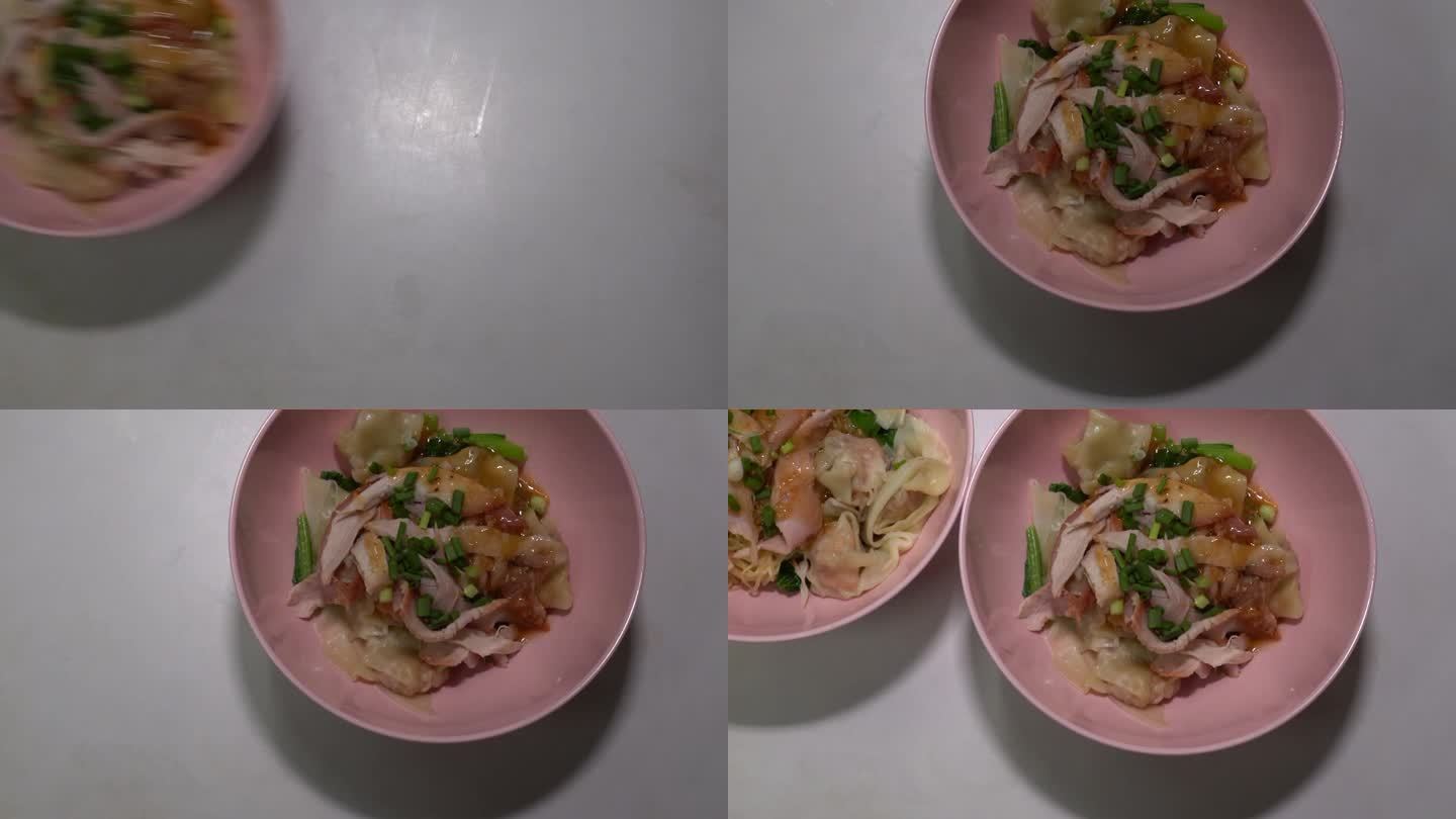 两碗虾仁馄饨、烤红猪肉面和一碗汤。