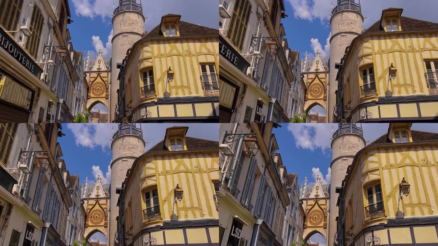 法国欧塞尔的钟楼。市中心一条令人惊叹的街道，展示了这座城市丰富的历史和法国遗产。街道上有古老的传统法
