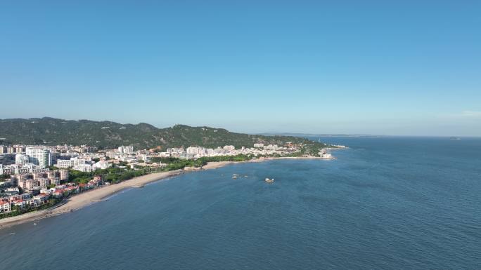 厦门海岸线航拍海边沙滩风景珍珠湾海滨浴场