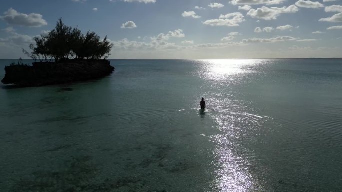 海岸线和加勒比海的鸟瞰图