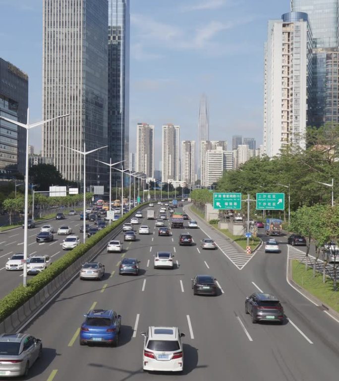 深圳城市主干道上快捷便捷的交通理念