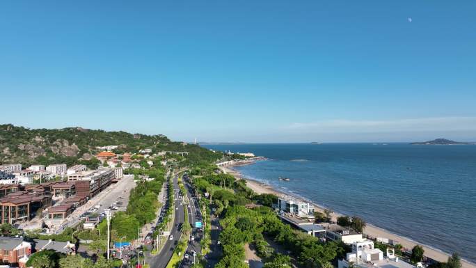 厦门海岸线航拍海边沙滩风景珍珠湾海滨浴场