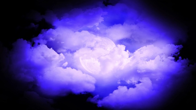 幻想紫月光与云移动和跟随周围的月光动画。4 k的视频