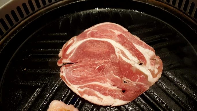 成吉思汗烧烤饭羊肉肉片日本北海道招牌烧烤菜4k