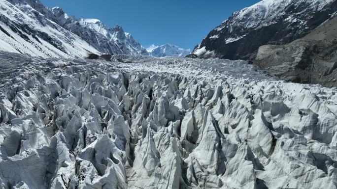 空中无人机Ghulkin Zero Point Shahabad, Ghulkin Glacier,