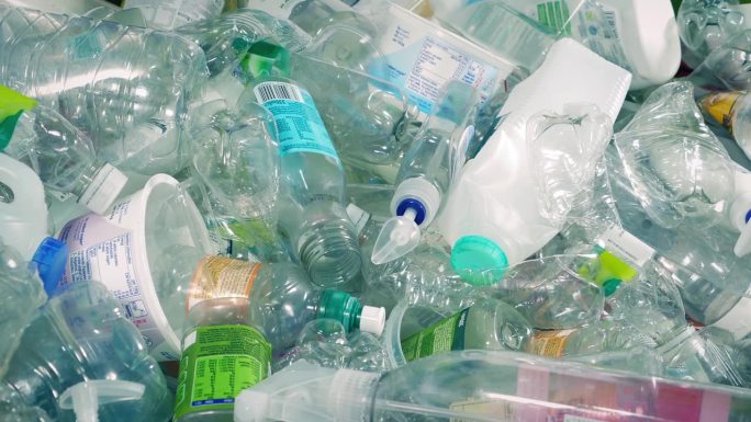 混合塑料容器和瓶子回收