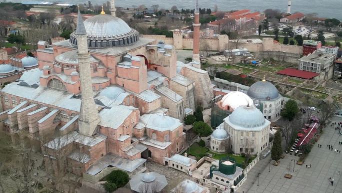 伊斯坦布尔圣索菲亚清真寺，博斯普鲁斯海峡，放大镜头