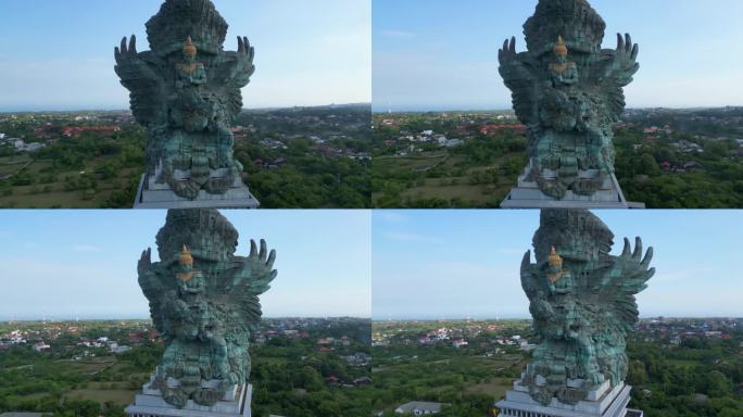 巴厘岛乌鲁瓦图的伽鲁达·维斯努·肯卡纳雕像。