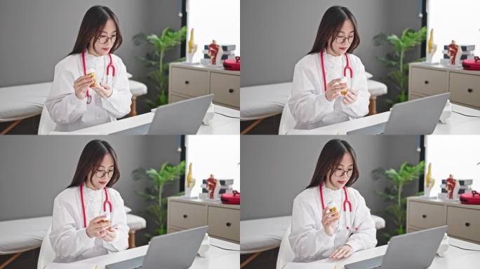年轻的中国女医生通过视频通话在诊所开药治疗