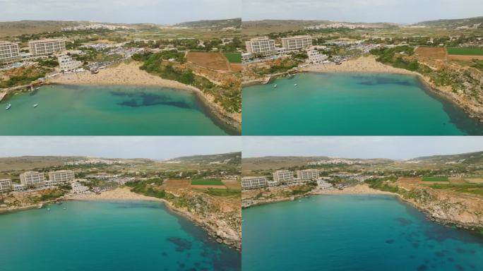 马耳他黄金湾海滩鸟瞰图