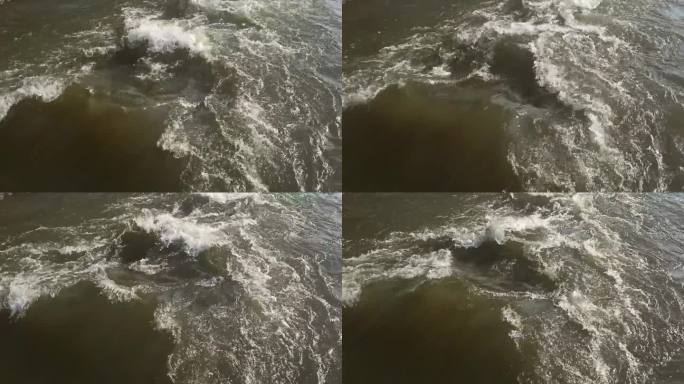 河水流速非常快流动海水大气奔腾