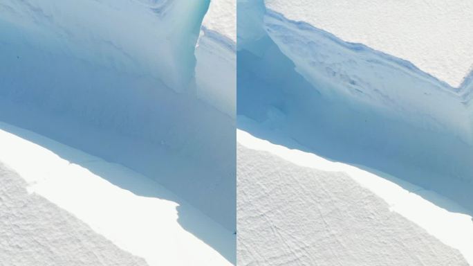 南极深雪堆的垂直镜头特写。