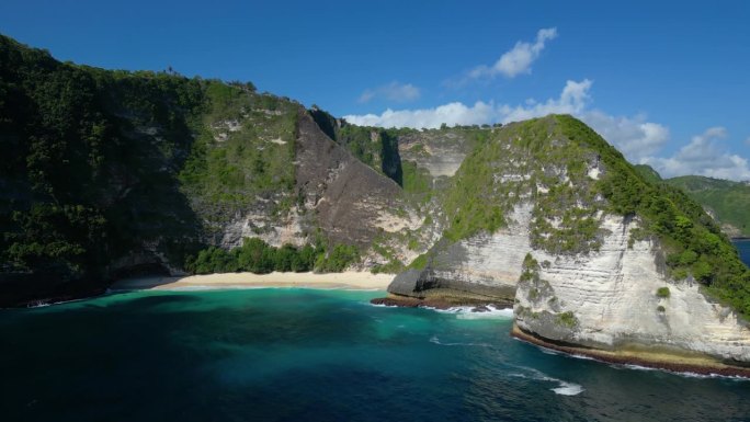 鸟瞰科林金海滩，努沙佩尼达