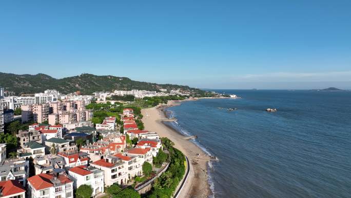 厦门海岸线航拍海边沙滩风景珍珠湾海滨浴场