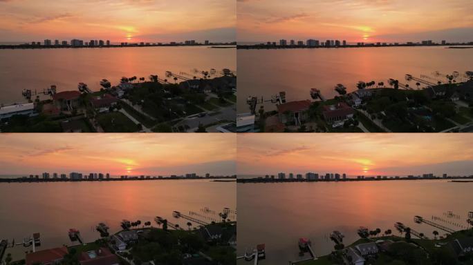 佛罗里达大西洋沿岸的日出。有码头的豪宅