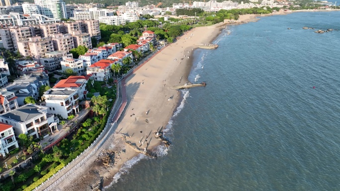 厦门海岸线航拍海边沙滩风景珍珠湾海滨浴场