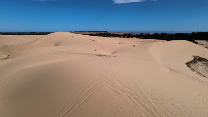越南美奈鸟瞰图沙丘沙漠沙粒航拍
