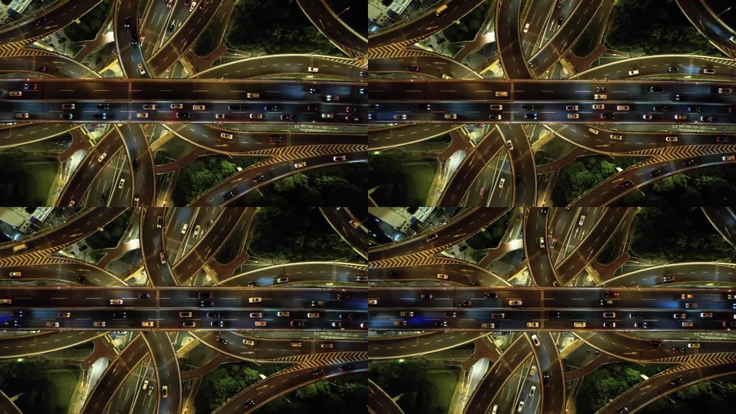夜间架空桥和城市交通的无人机视角