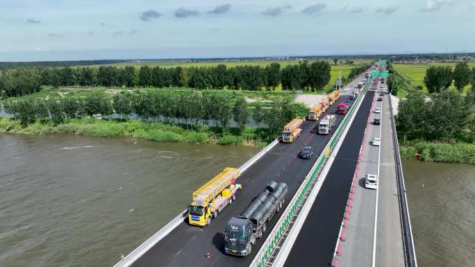 高速公路施工维护机械设备路桥施工