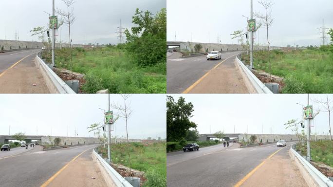 巴拉卡胡绕道工程已经完成，道路交通畅通。