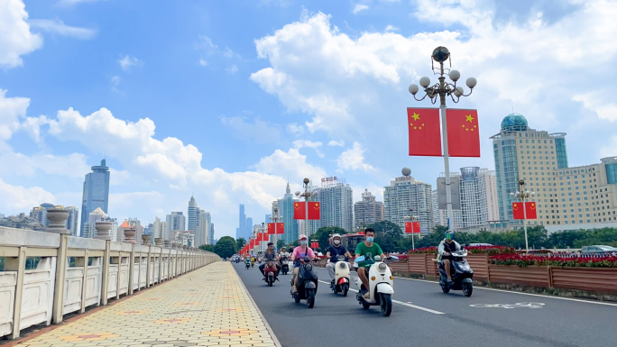 2023南宁国庆街道红旗氛围素材