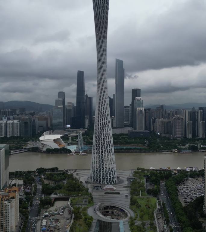 广州塔竖屏航拍城市建筑广州地标