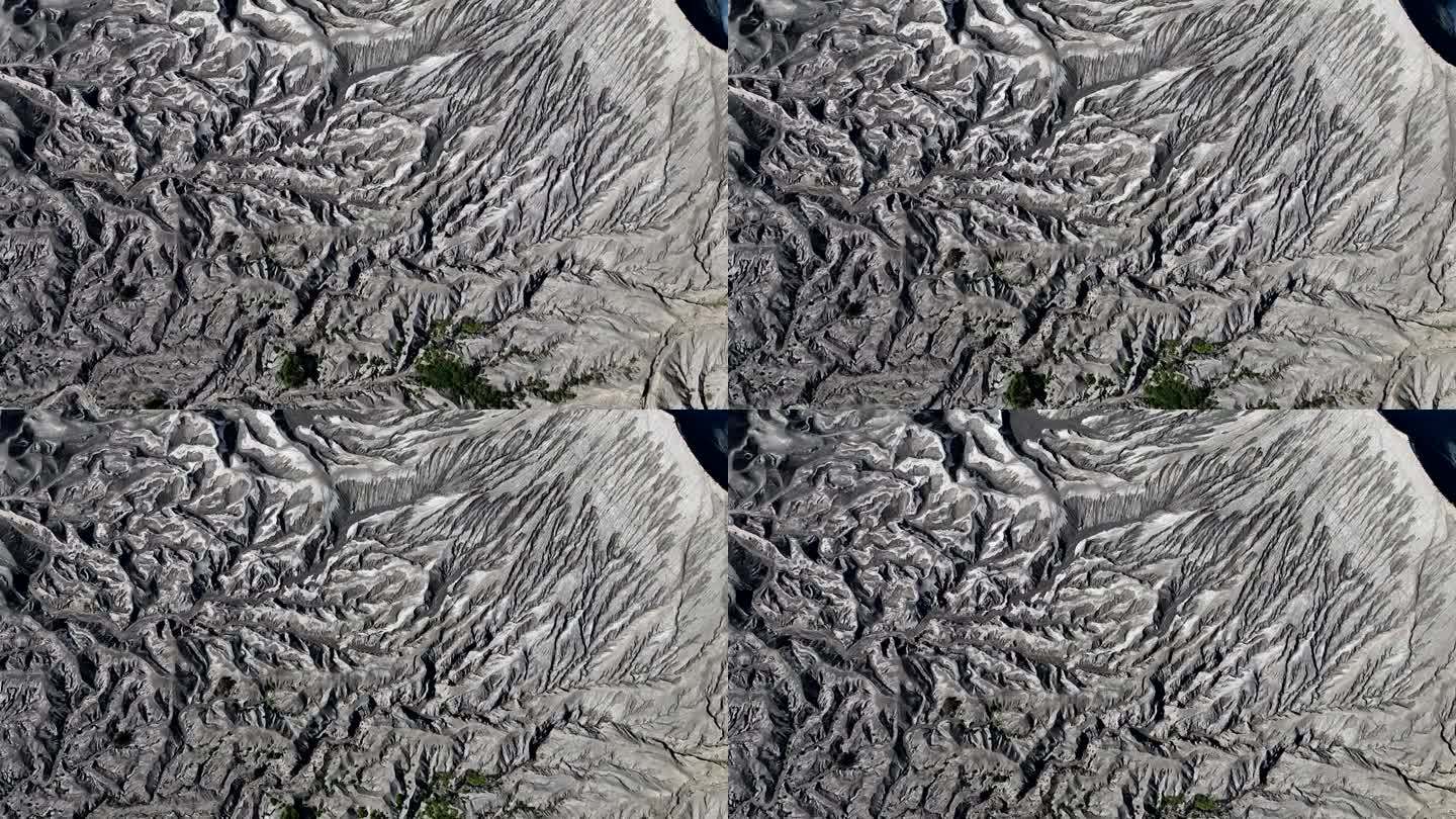 在印尼爪哇岛东爪哇岛，布罗莫山火山口周围的表面，岩石与火山岩和沙丘的背景
