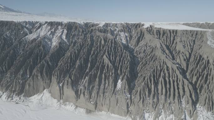 新疆独山子大峡谷