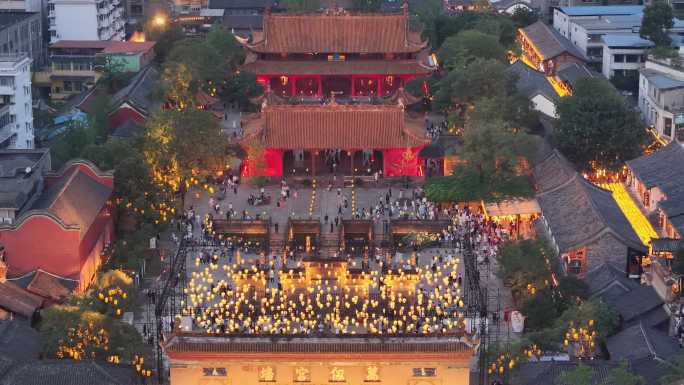 德阳文庙中秋国庆假日旅行人流和风景