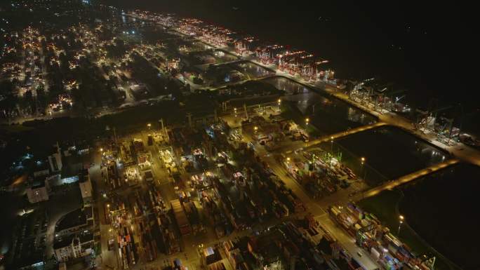 上海自由贸易试验区外高桥4k 集装箱码头
