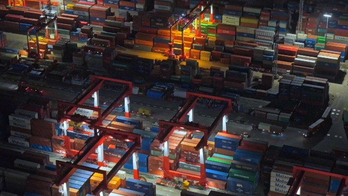 4K原素材-航拍上海自贸区外高桥港区码头