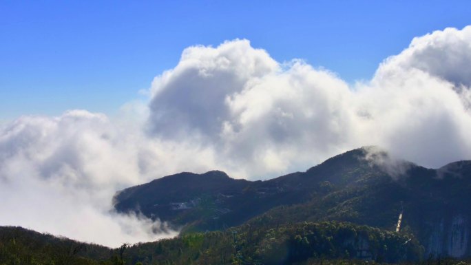 延时 云瀑 翻山云 张家界 天门山