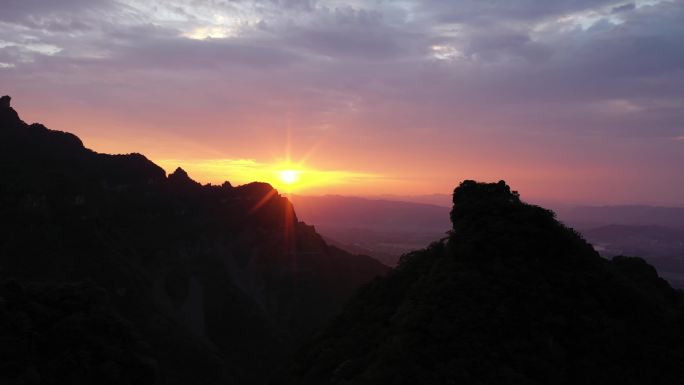 晚霞 夕阳 天门山  4K 航拍