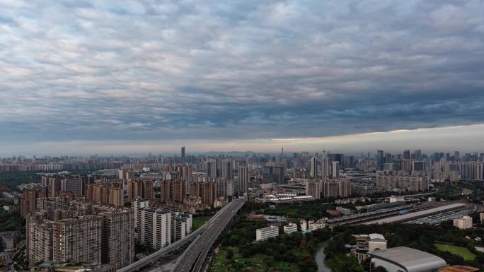 城市天空延时城市建筑日转夜城市亮灯延时