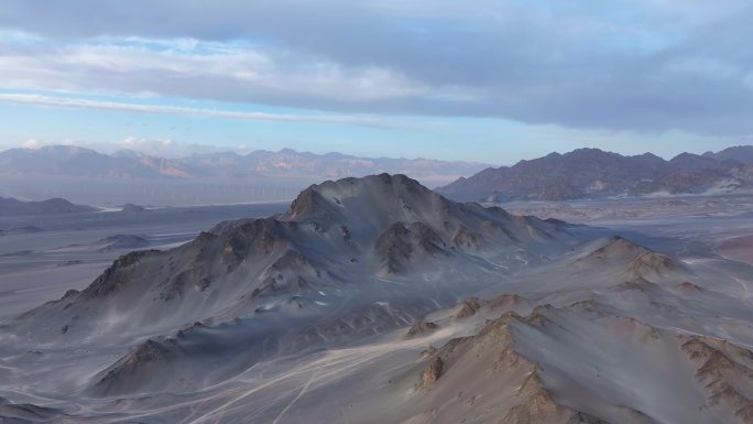 海西冷湖黑独山高清视频