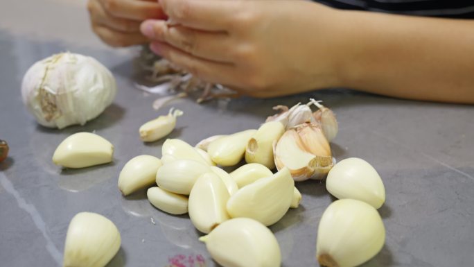 美食食物食材大蒜剥大蒜