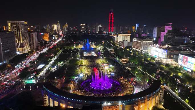 济南泉城广场夜景