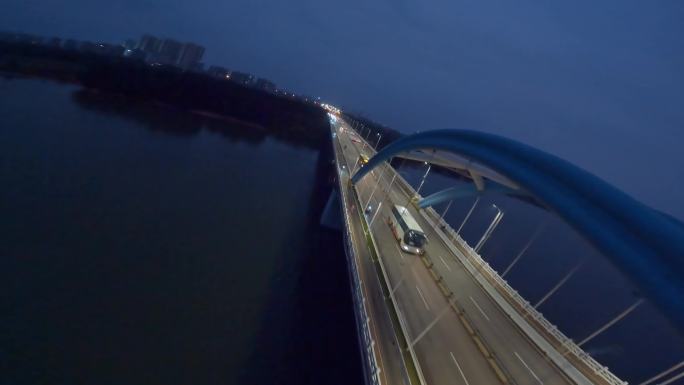 穿越机航拍海口市琼州大桥夜景