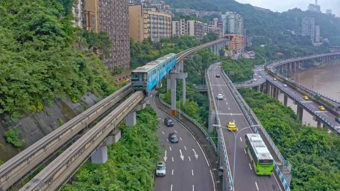 重庆 李子坝 网红 轻轨 打卡