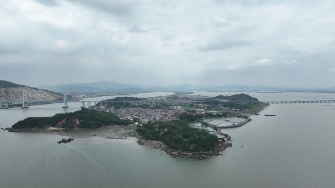 漳州市海门岛航拍海上小岛风光