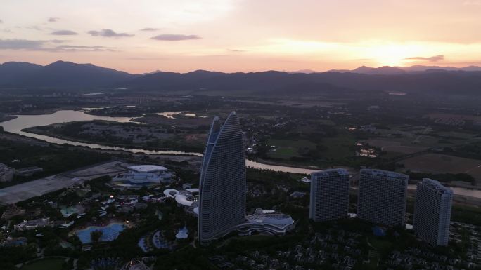 航拍三亚海棠湾日落夕阳云彩晚霞海景酒店